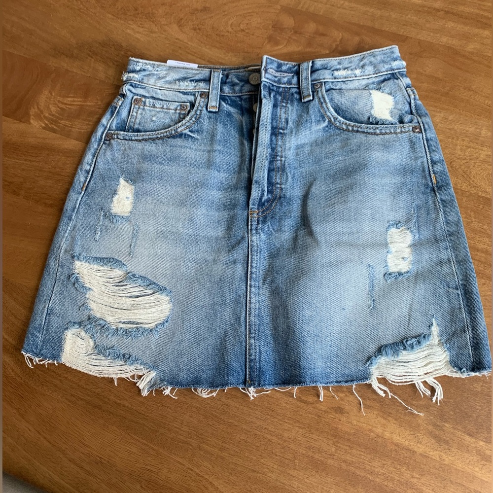 Boyish Destroyed Denim Skirt